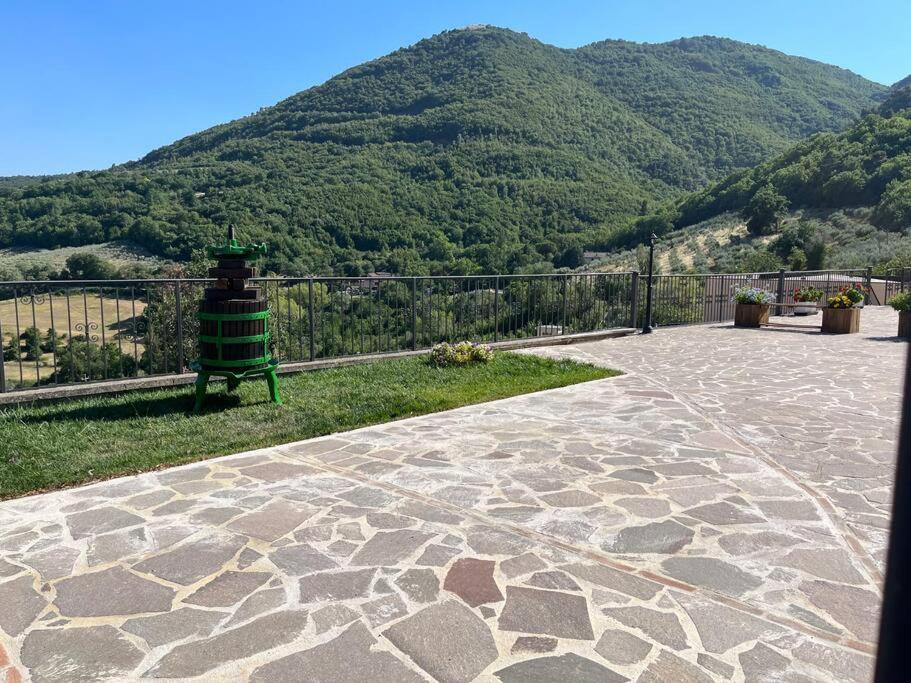 Casa Vacanze Vecchio Frantoio Residenza Leccino Spoleto Exterior foto