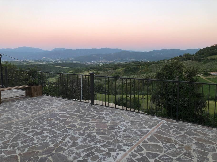 Casa Vacanze Vecchio Frantoio Residenza Leccino Spoleto Exterior foto